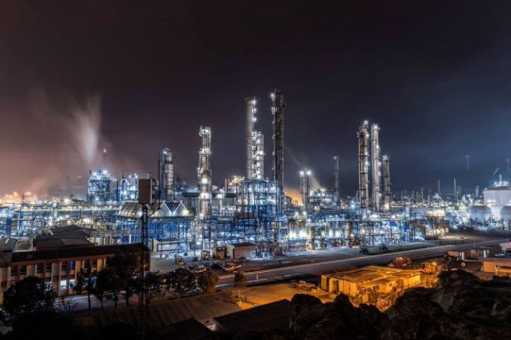 “Fitch” “Petkim”in reytinqini təsdiqləyib