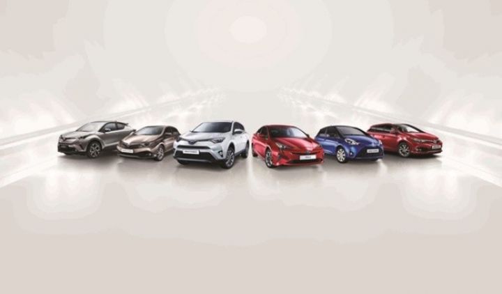 Toyota hibriddə qaza basıb