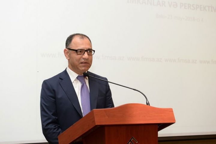 Alışov növbəti dəfə iclas keçirib - Faktorinqin tətbiqi yolları təhlil edilir