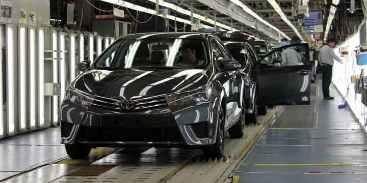 Toyota-nın gəlir və mənfəəti proqnozları üstələyib