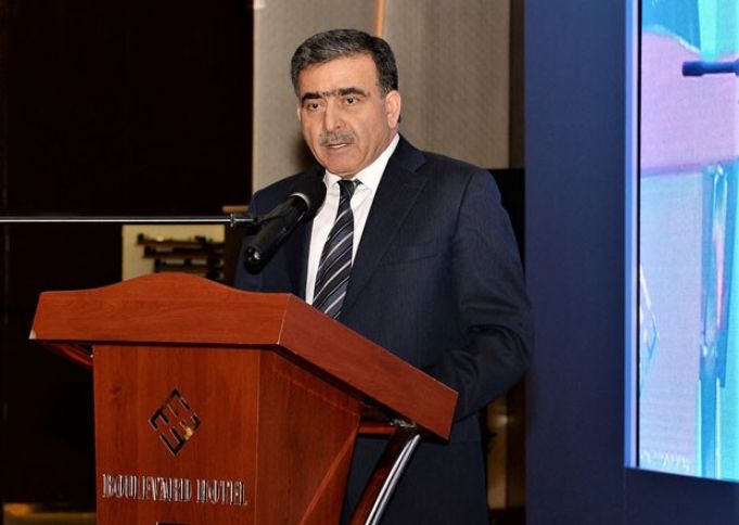 Dövriyyələrin bank sektoruna cəlb edilməsinin maliyyə resurslarını ucuzlaşdıracağı gözlənilir