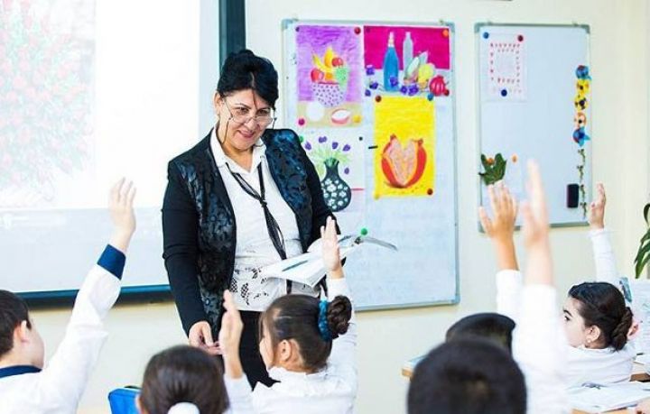 "Dövlət məktəbinin müəllimi özəl məktəbin müəllimindən daha çox vergi ödəyəcək"