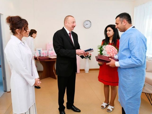 "Mənzil hədiyyə olunur, gözəl balanızın hesabına vəsait də köçürülür"