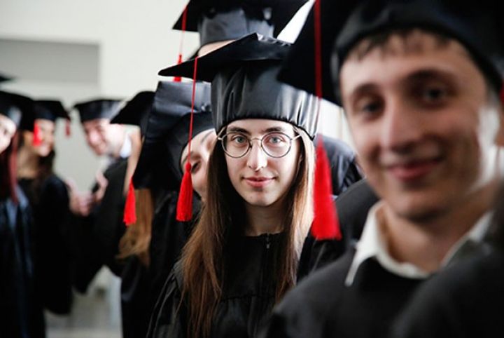 Beynəlxalq İqtisad Məktəbi tələbə qəbulunu açıq elan edir