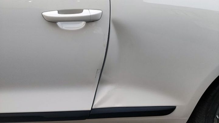 Zərər çəkmiş sığorta şirkətindən şikayət edir