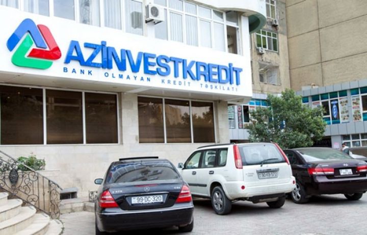 “Azinvestkredit” BOKT-un təsisçilərindən biri payını satıb