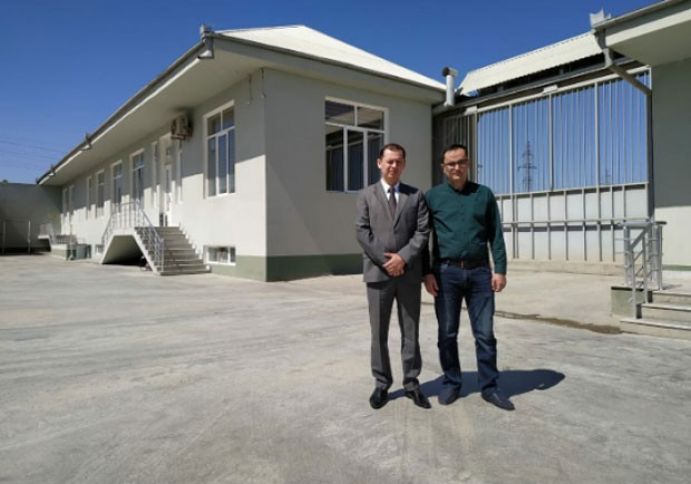 İlk və tək yerli əlcək istehsalçısının müraciəti müsbət həllini tapıb