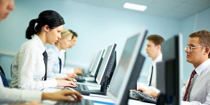 Azərbaycan bankları işçi heyətini 1400 nəfərə yaxın artırıb