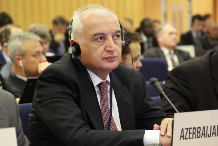 Prezident Dövlət Dəniz Agentliyinin direktoru ilə bağlı sərəncam imzaladı