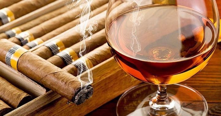 Azərbaycanda içki və tütün istehsalı kəskin artıb