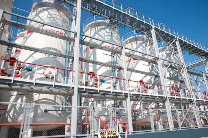 “LUKoil”un mühərrik yağları istehsalı zavodu açılıb