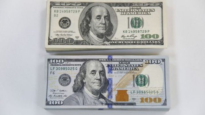 Dolların sabaha olan rəsmi məzənnəsi açıqlandı