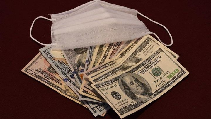 Dolların sabaha olan rəsmi məzənnəsi açıqlandı