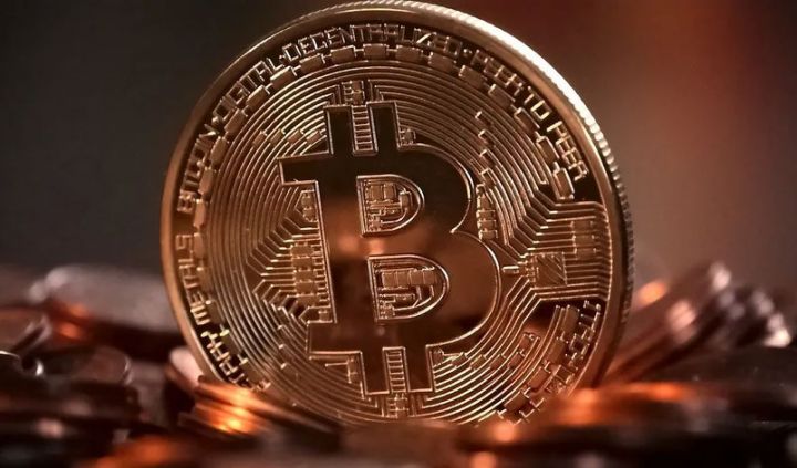 Bitcoin-in qiyməti 3 ay sonra yenidən 50 min dolları keçdi