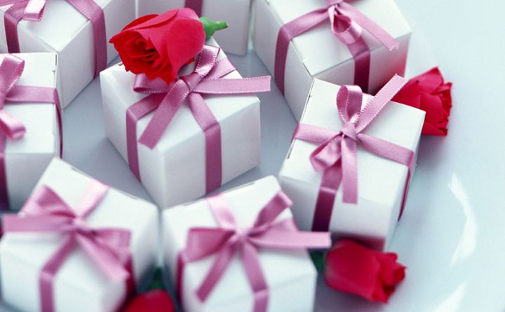 Banklardan 8 Mart təklifləri - HƏDİYYƏLƏR, ENDİRİMLƏR, GÜZƏŞTLƏR