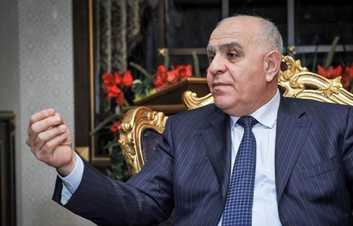 Dövlət şirkətinin rəhbəri həbs edildi