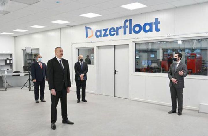 “AzerFloat” Azərbaycanda termoformasiya üsulu ilə vərəqə şüşə istehsal edən ilk zavodu istifadəyə verib