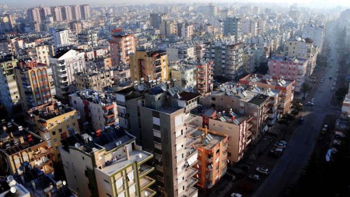 Azərbaycanlılar 5 ayda bu ölkədə 429 mənzil alıb