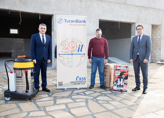 TuranBank özünüməşğulluq proqramına dəstək olmağa davam edir