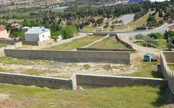 Torpaqların istifadəsi ilə bağlı 10 328 pozuntu aşkarlanıb