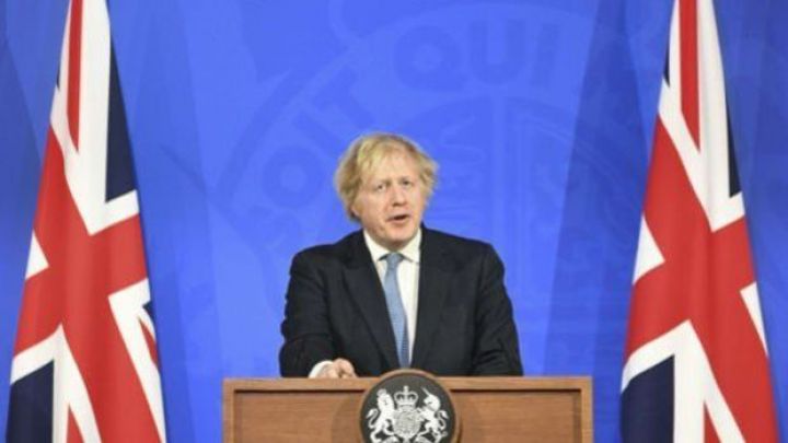 Böyük Britaniyanın baş naziri Səudiyyə Ərəbistanını neft hasilatını artırmağa çağırıb