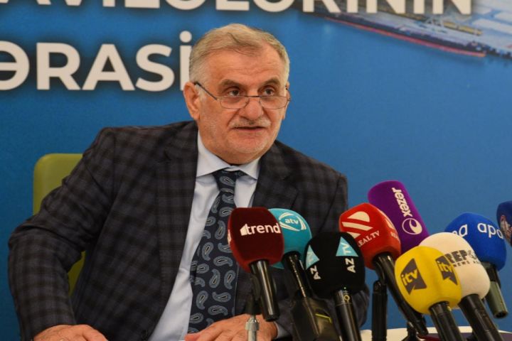 Albayrak: "Bakı limanını İpək yolunun mərkəzi halına gətirəcəyik"