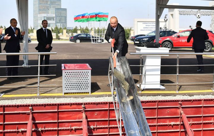 Azərbaycanda oyunlar da hazırlanacaq mərkəzin təməli qoyuldu - 10 MİLYON SƏRMAYƏ, 750 İŞ YERİ