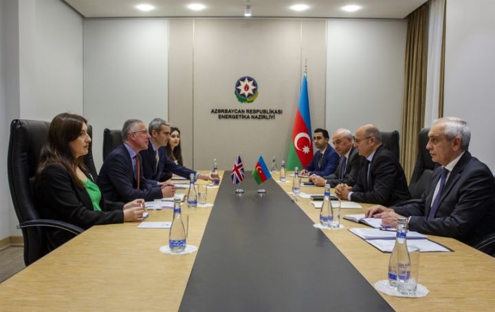 Azərbaycandan Avropaya təbii qaz ixracının artırılması müzakirə edilib