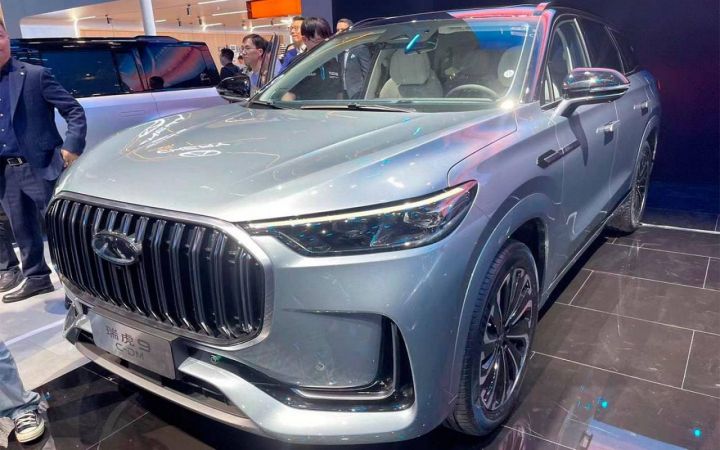 Chery yeni flaqman krossoveri Tiggo 9-u təqdim etdi