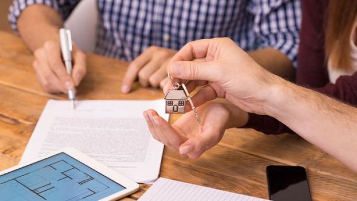 Azərbaycanlılar daxil əcnəbilərin Türkiyədə ev alışları azalıb