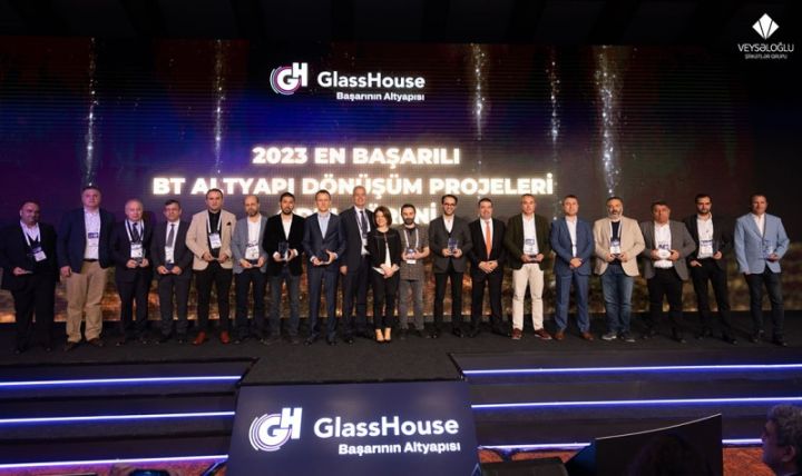 Veysəloğlu Şirkətlər Qrupu rəqəmsallaşma layihəsi üzrə beynəlxalq mükafata layiq görüldü