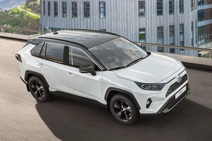 Toyota avtomobilərində əyləc nasazlığı - 580 MİN MAŞIN GERİ ÇAĞIRILIR