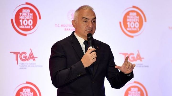 Türkiyə bu il 60 milyon turist, 56 milyard dollar gəlir hədəfləyir