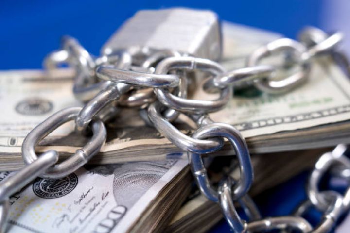 Dolların sabah üçün rəsmi məzənnəsi müəyyən olunub