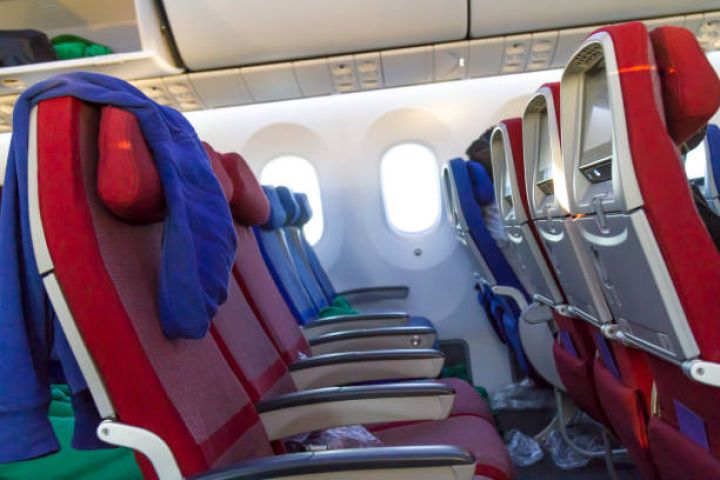 Hava nəqliyyatı ilə ölkədaxili sərnişindaşıma xidmətləri üzrə yeni tariflər