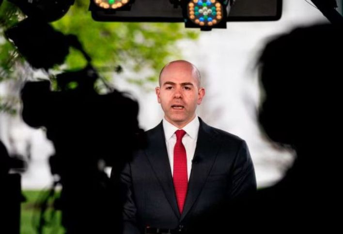 Tramp FED-ə namizədinin adını açıqlayıb