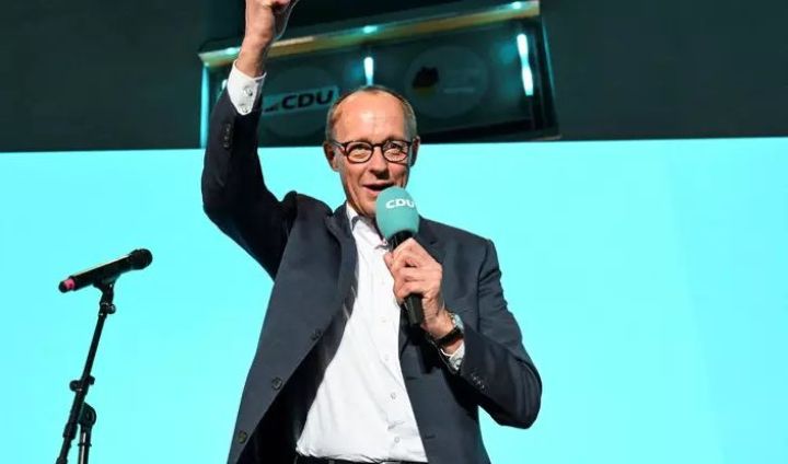 Almaniyada ilkin seçki nəticələri: Avro son bir ayın ən yüksək səviyyəsinə qalxıb