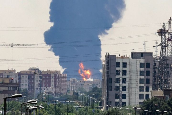 İsrail hərbi aviasiyası İrana yeni aviazərbələr endirib