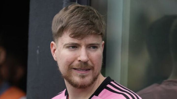 Məşhur YouTuber MrBeast öz telekommunikasiya şirkətini qurur