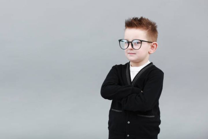 Reklamda uşağın görüntüsündən valideynlərinin razılığı ilə istifadə edilə biləcək